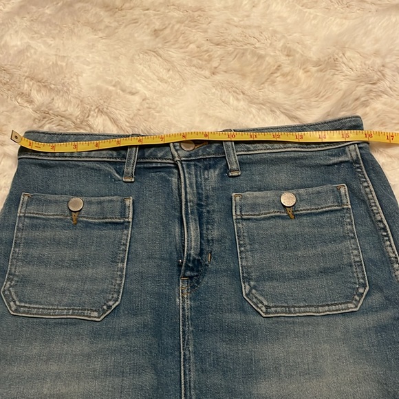 Banana Republic denim skirt, size 10 - Picture 3 of 5